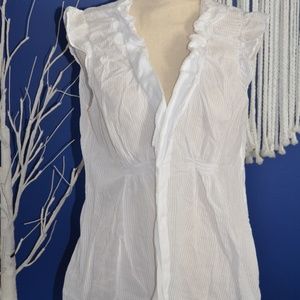 White Seersucker BCBGMaxAzria Top L
